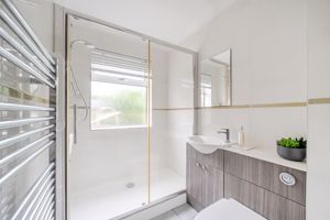 Shower ROom - click for photo gallery